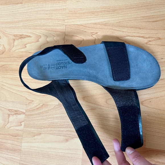 Naot Aisha Double Adjustable Sandal in Black Nubuck / size 42 WIDE (US 10.5-11) - Picture 6 of 9